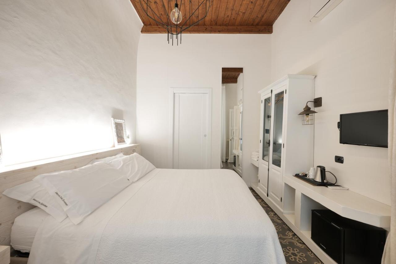 Dimora San Giuseppe Bed and Breakfast Λέτσε Εξωτερικό φωτογραφία